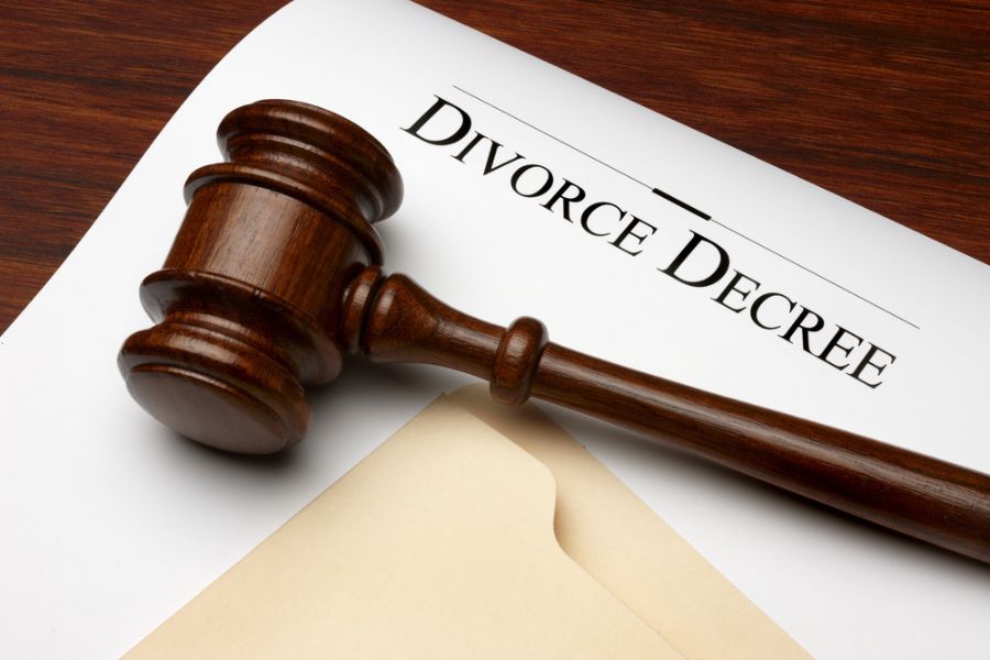 Disclose Account During Divorce