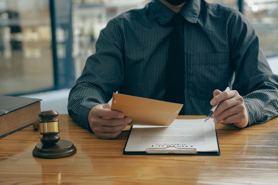 You Need a Long Beach Divorce Lawyer
